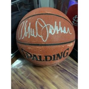 Kareem Abdul-Jabbar LA Lakers Signed Autograph NBA Basketball w COA & Case